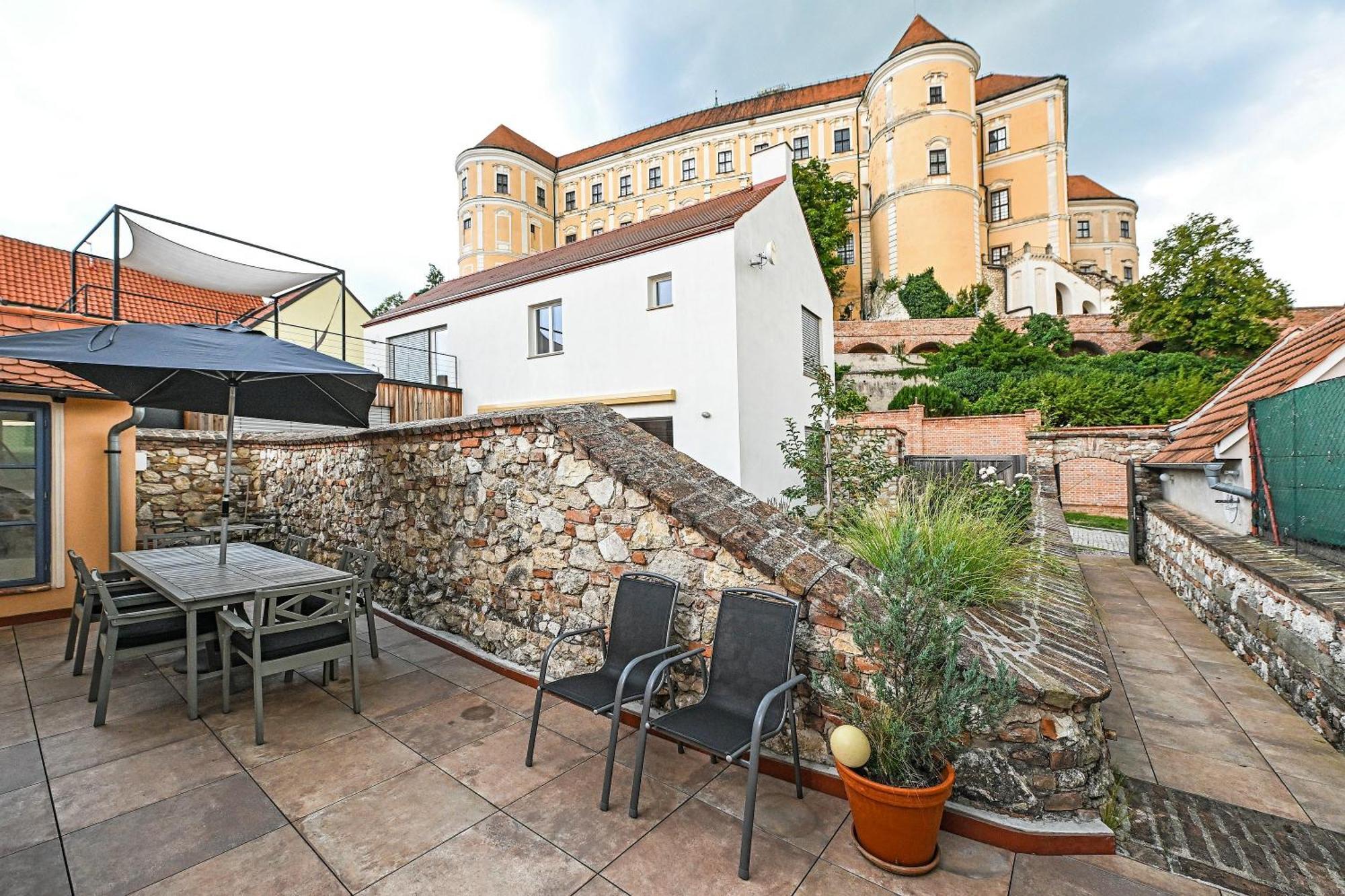 Boutique Apartman Mikulov Exterior foto